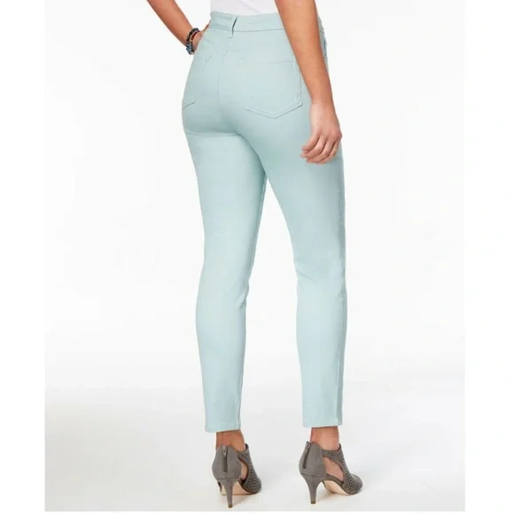 Curvy skinny fit jeans - Picture 4 of 10